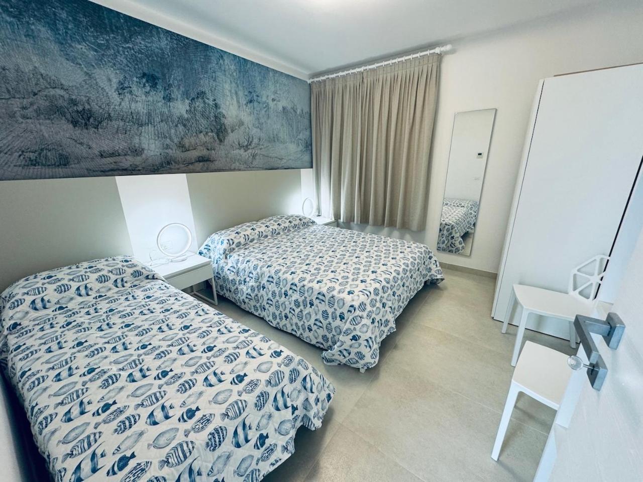 App4Rent Villa Zanetti - Appartamenti Con Spiaggia Privata Frontemare Lido di Jesolo Exterior foto